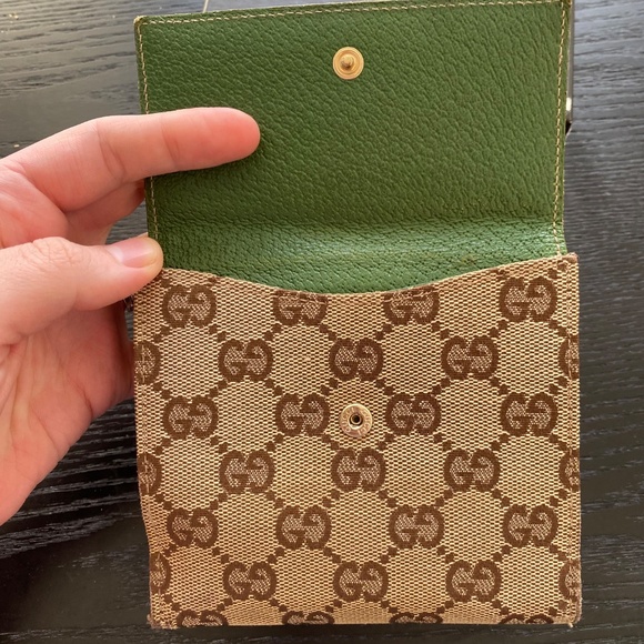 Gucci Vintage Green Wallet - Picture 8 of 8
